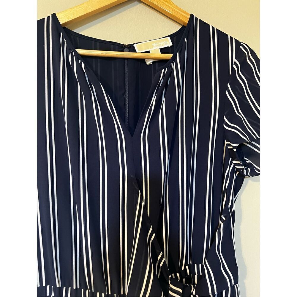 Michael by Michael Kors Women’s Size 10 Jumpsuit Navy Blue Striped Tie Waist - Picture 10 of 13